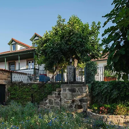 Vila Casa Trebaruna - Refugio Numa Aldeia Do Interior *