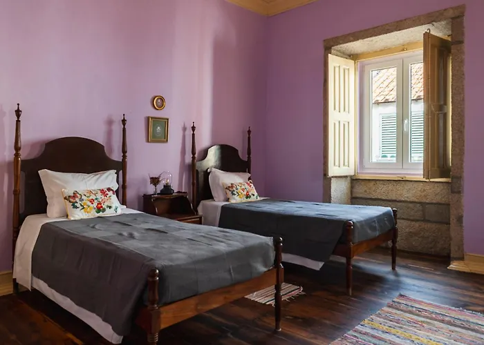 Casa Trebaruna - Refugio Numa Aldeia Do Interior