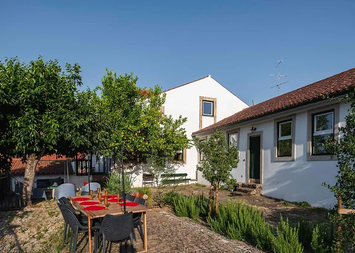 Casa Trebaruna - Refugio Numa Aldeia Do Interior Villa